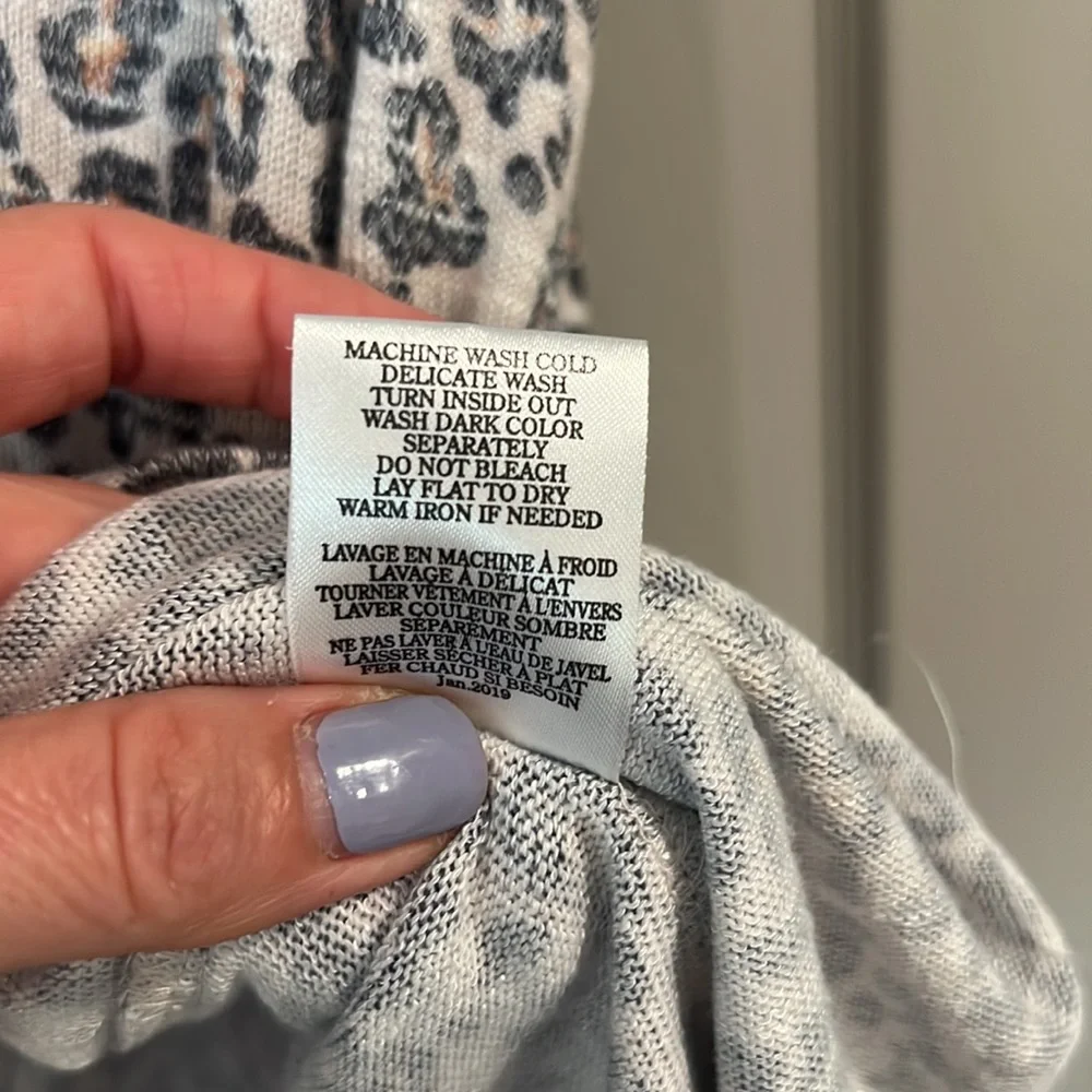 Z Supply Breezy Leopard print V-Neck Tank Dress - Picture 7 of 7